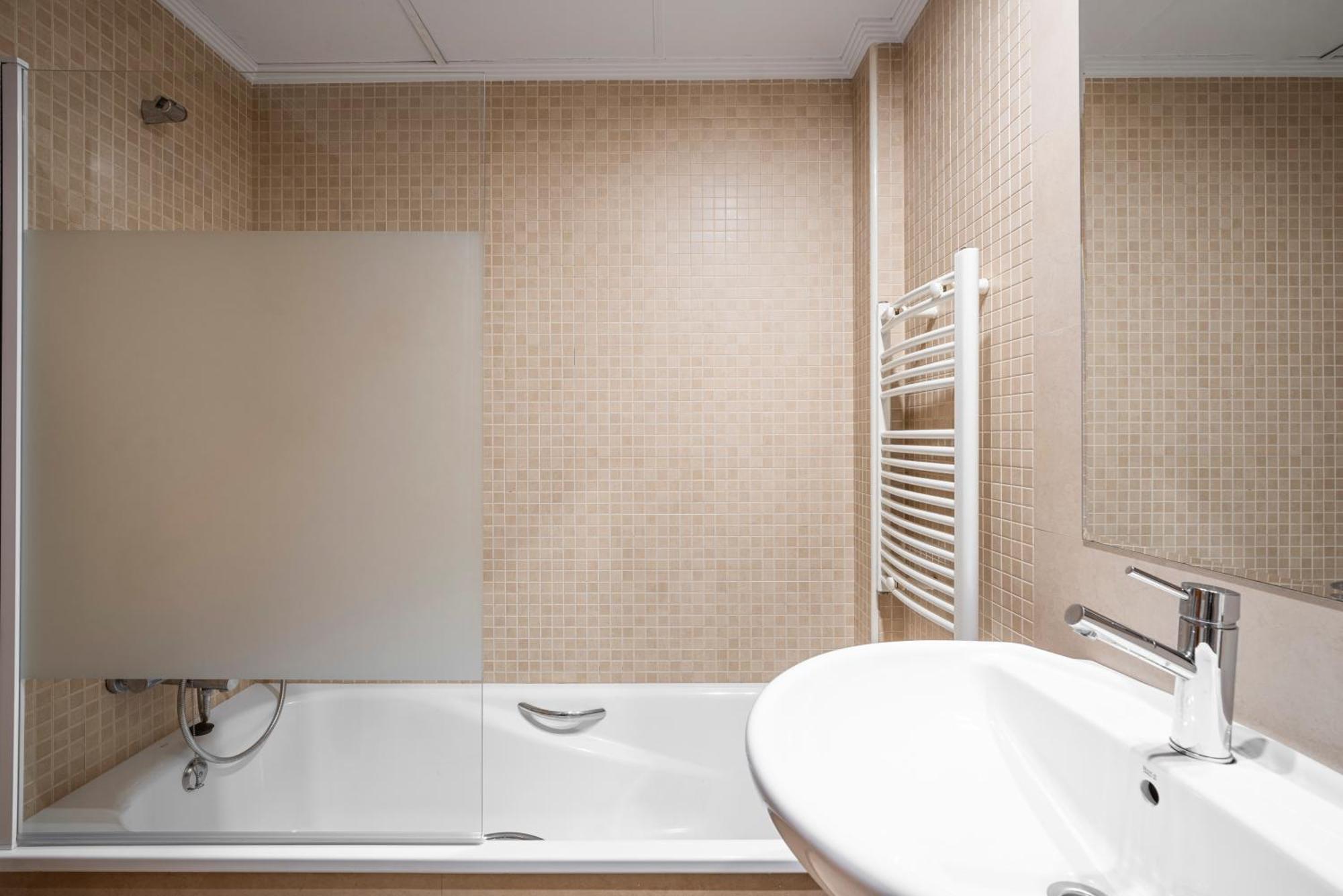Enjoygranada Emir 3B Y Parking Apartment Exterior foto